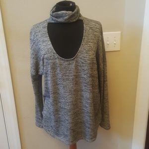 Cherish blk wht shirt sz LG Nwt
